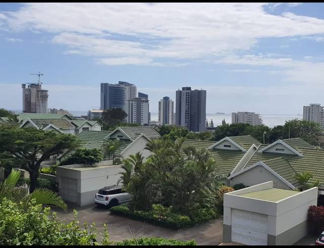 3 BEDROOM TOWNHOUSE FOR SALE IN UMHLANGA CENTRAL